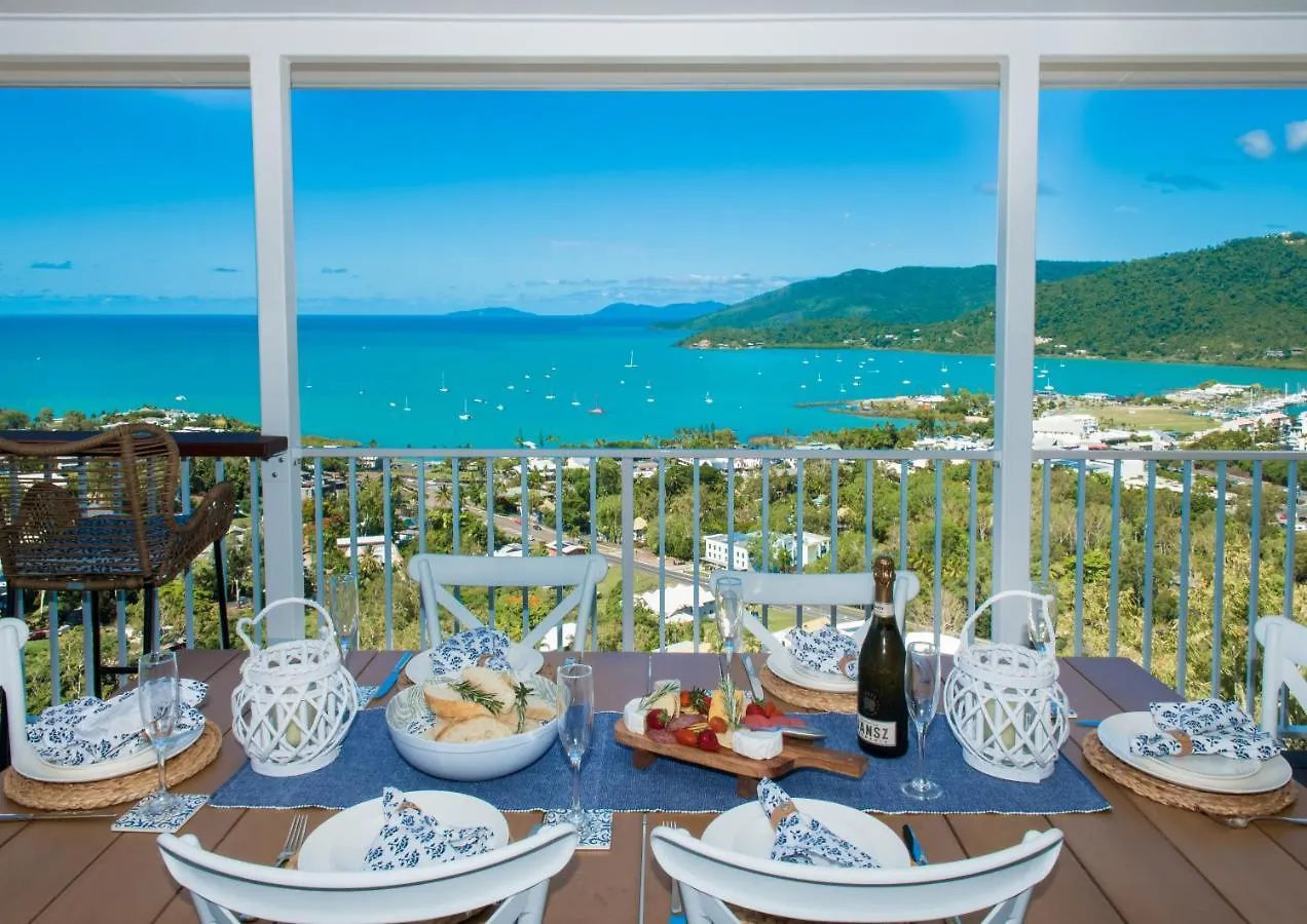 Holiday home South Hamptons Beach House Airlie Beach